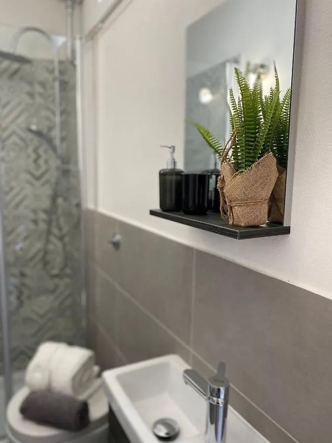 Apartamento Bobo'S Home Iglesias Italia